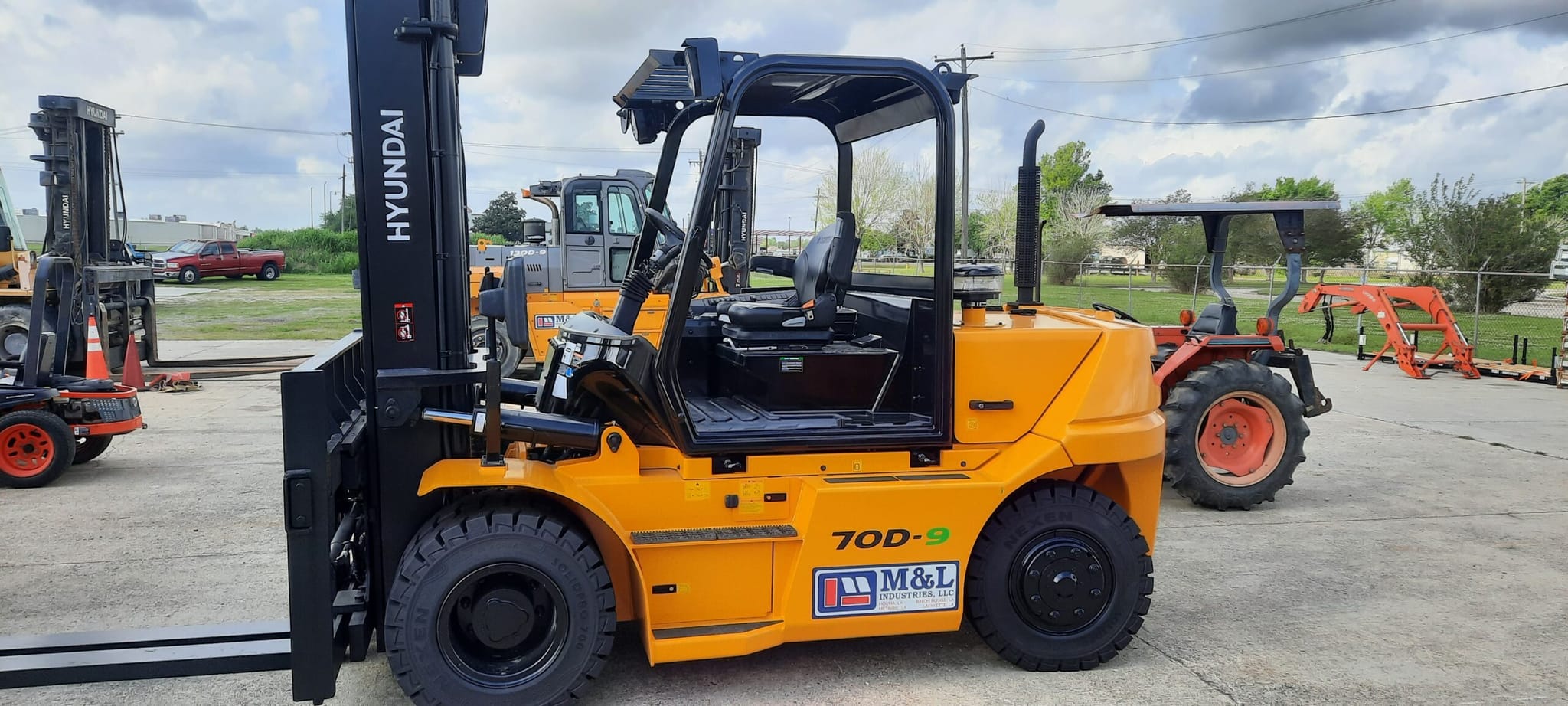 New Hyundai 70D-9 15,500 LBS. Capacity Diesel Forklift