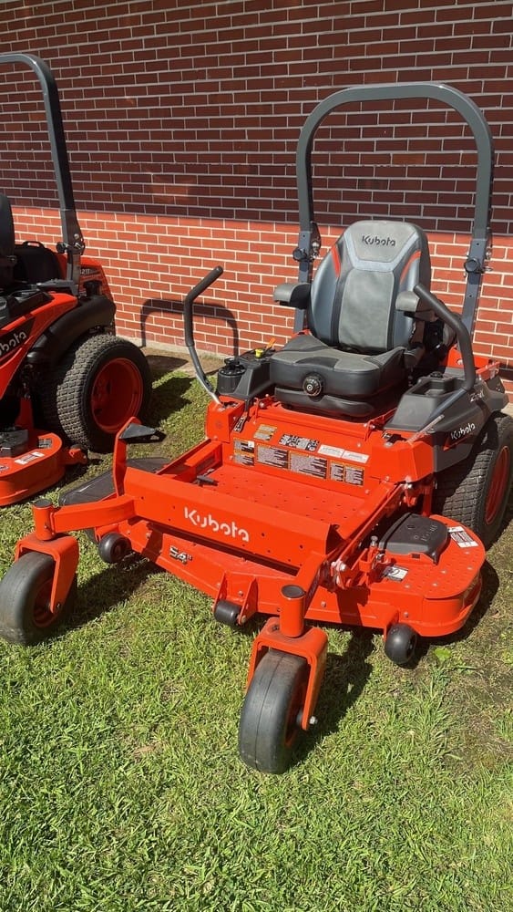 Kubota Z724X