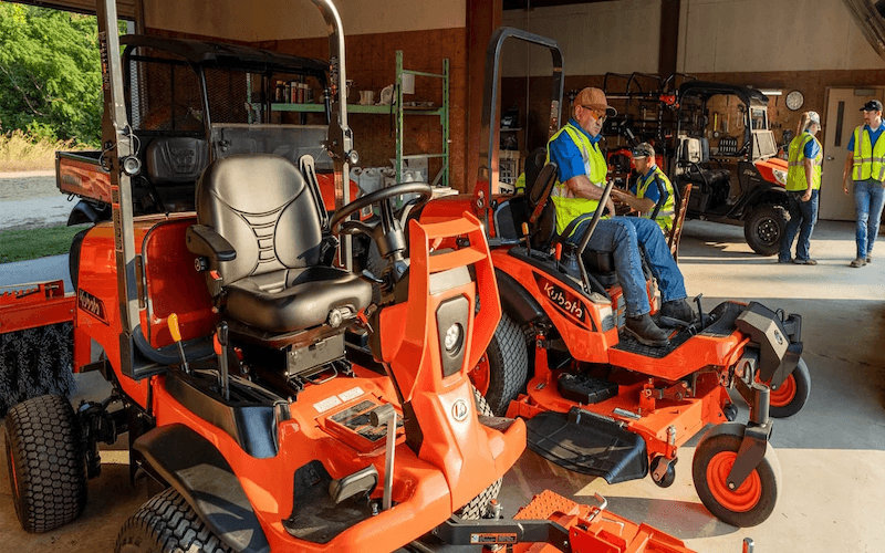 turfarticlev2-1 Grow Your Landscape Business with Kubota